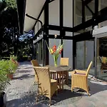 Vivere Ad Parcum -