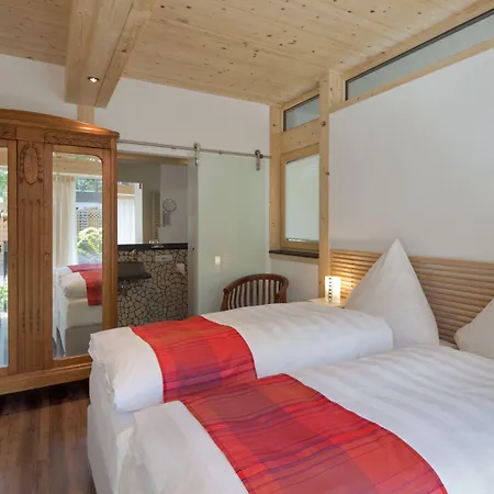 Vivere Ad Parcum - Bed & Breakfast Krefeld