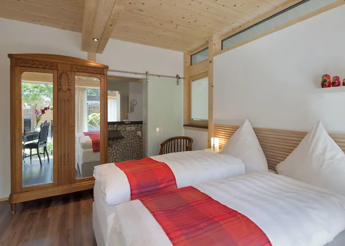 Vivere Ad Parcum - Bed & Breakfast Krefeld