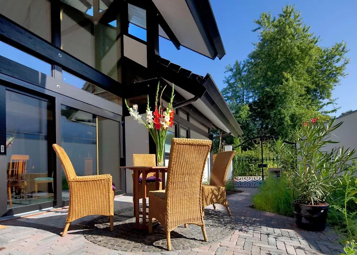 Vivere Ad Parcum - 3* Крефельд